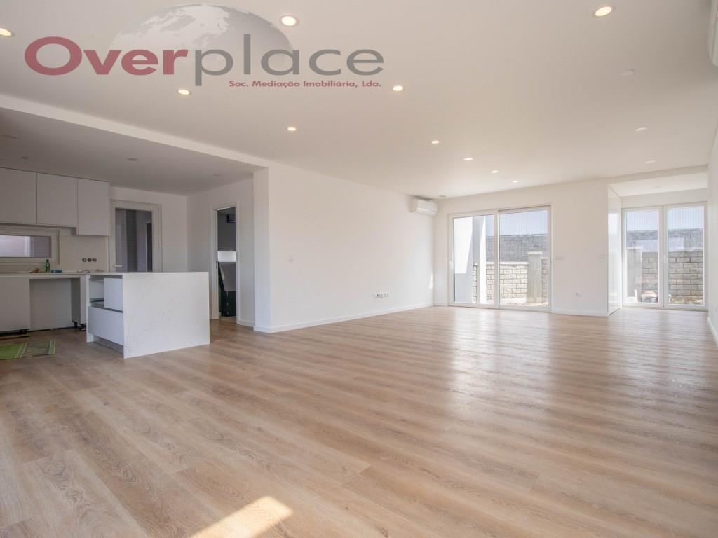 Purchase: House (2530)