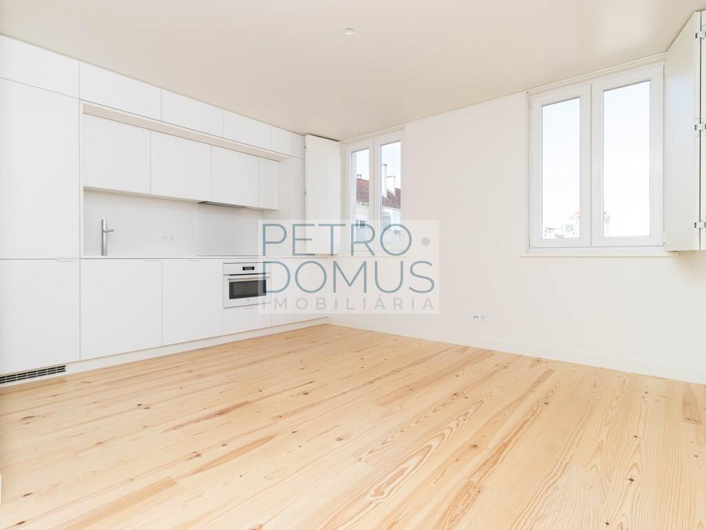 Cumpărare: Apartament (1500)