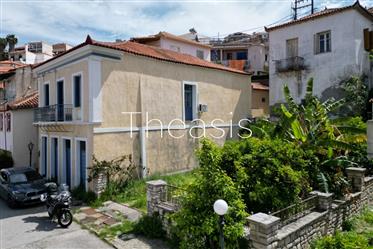 Authentic Heritage House – Koroni ref.343: Located in the heart of Koroni