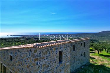 Residence Complex in Tapia-Methoni, West Peloponnese, ref.317: Complesso di 6 case