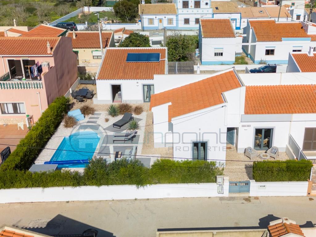 Completely renovated 3 bedroom villa + Annex and Pool in Sagres
