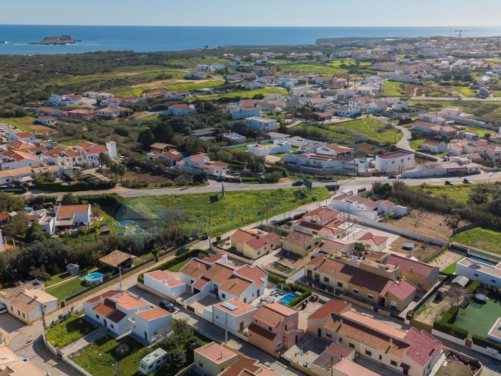 Completely renovated 3 bedroom villa + Annex and Pool in Sagres