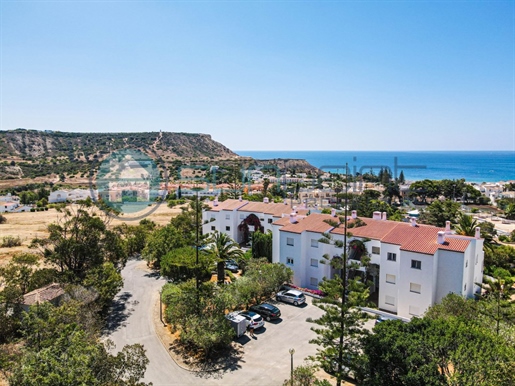 Bel appartement de 2 chambres avec une vue imprenable sur la mer et le jardin - à Praia da Luz