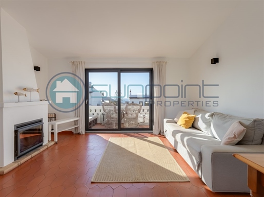 Cozy 2-Bedroom Villa with sea view in a quiet residential area | Belavista - Luz