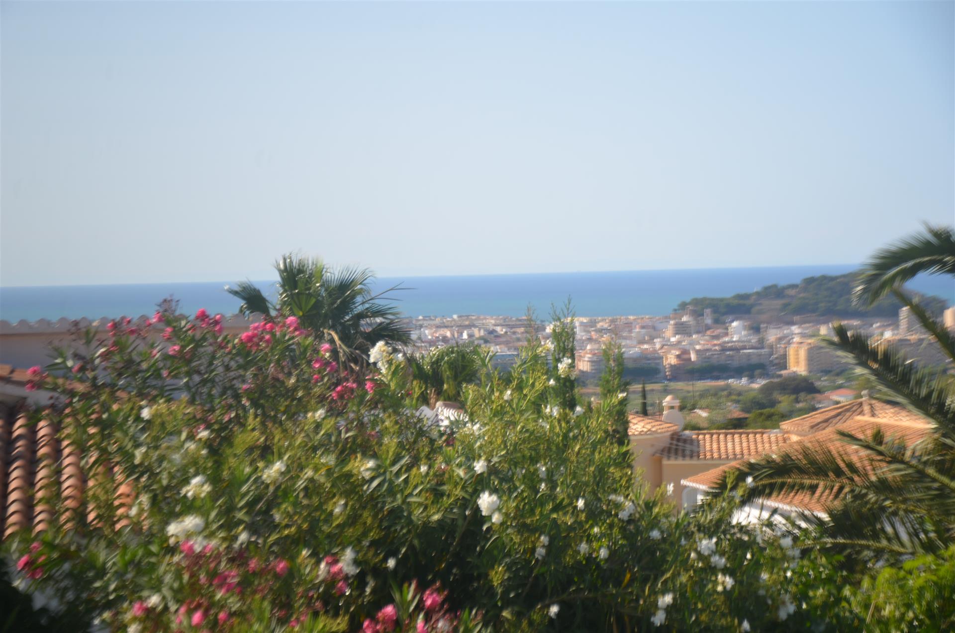 Villa con vista mare a 180 gradi