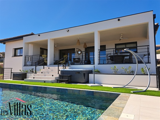 10 minutes. De Leucate - New villa with magnificent view of the ponds and the sea