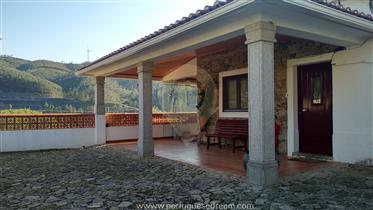 2 Bed House for Sale in Sertã