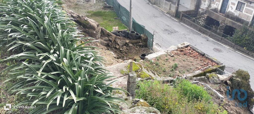 Construction land in Rio de Moinhos with 150,00 m²