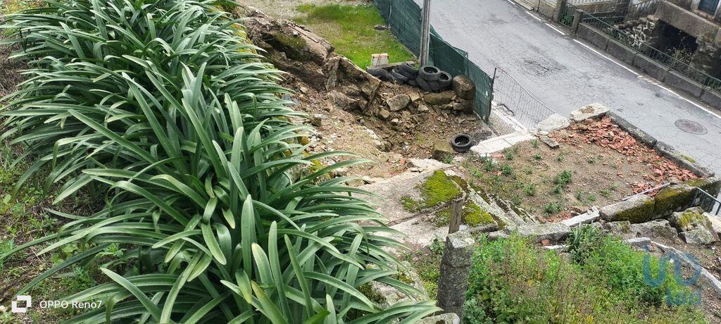 Construction land in Rio de Moinhos with 150,00 m²