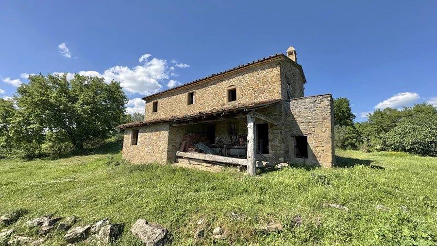 Straight forward farmhouse project