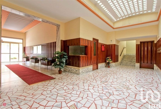 Sale Apartment 96 m² - 1 bedroom - Rome