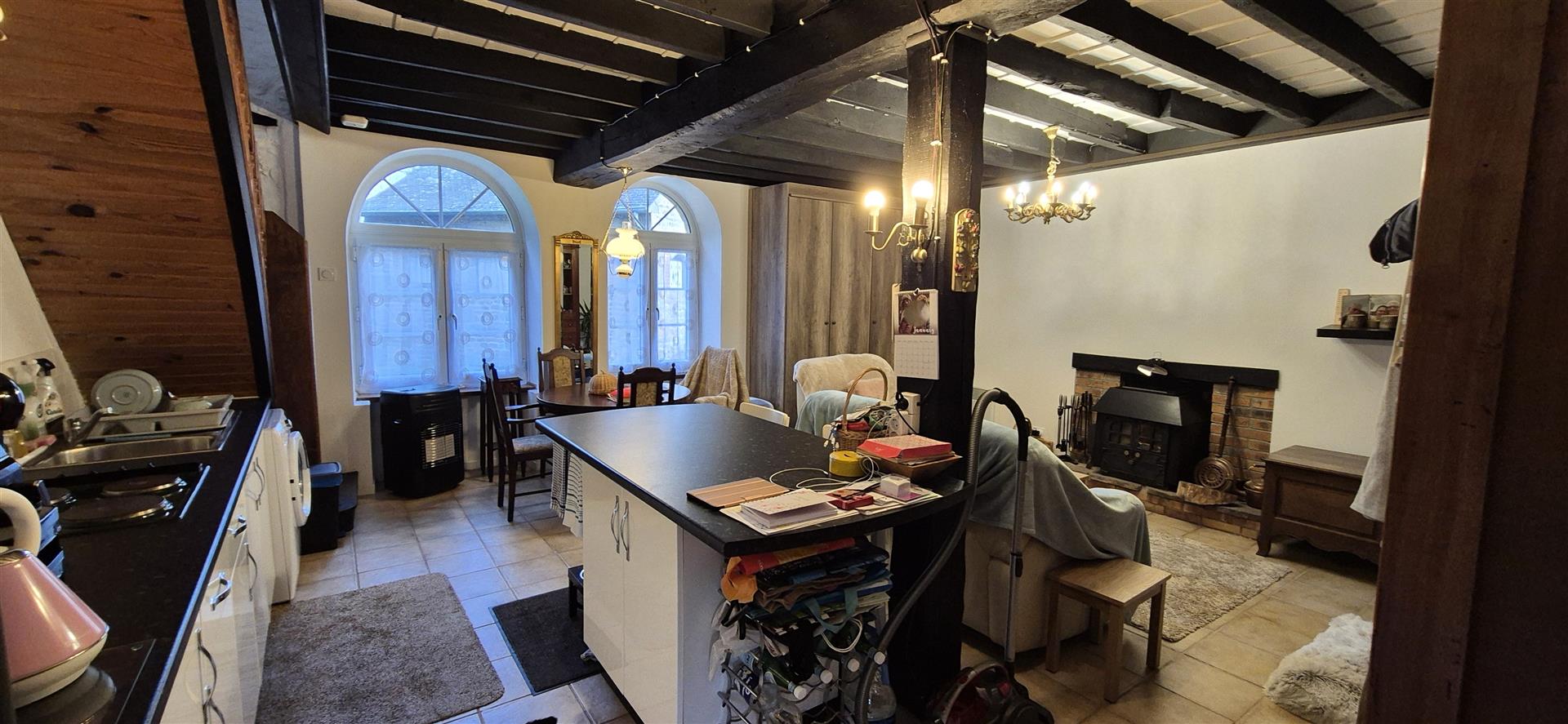 Detached 2.5 bed stone habitable house + off road parking, terrace + garden 