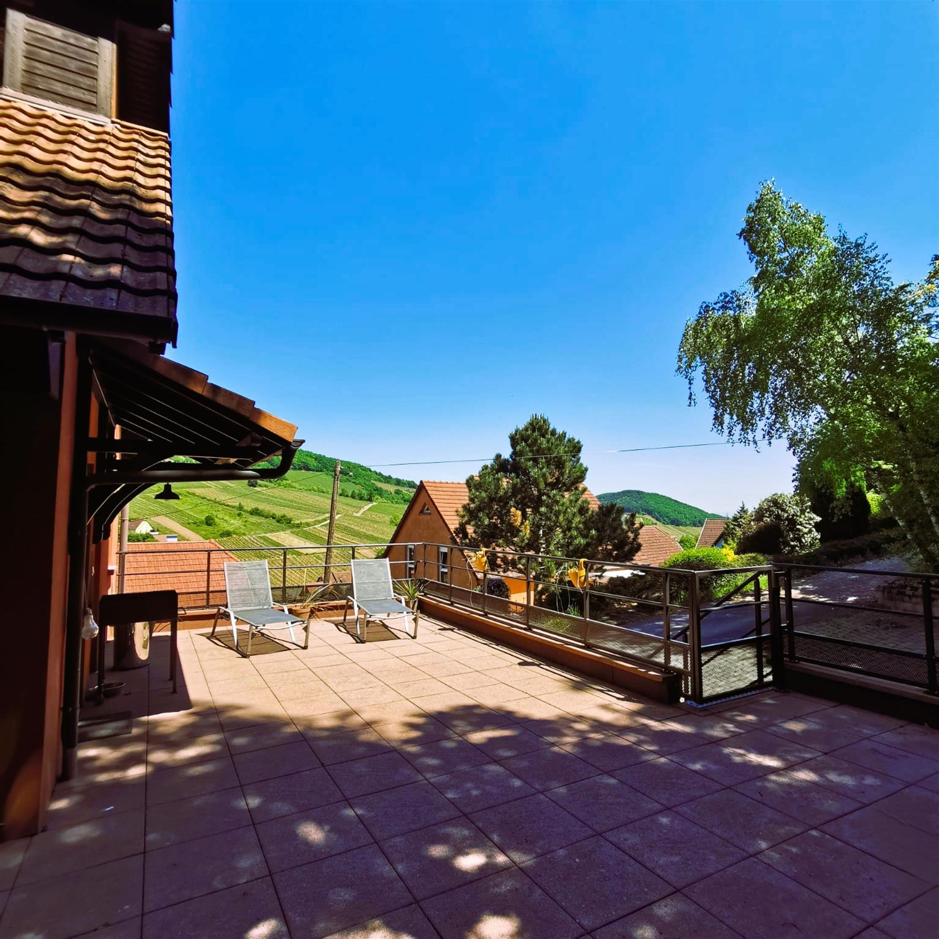Bela e espaçosa casa de 187m² em 12,7 ares em Reichsfeld entre Estrasburgo e Colmar, cenário Natu