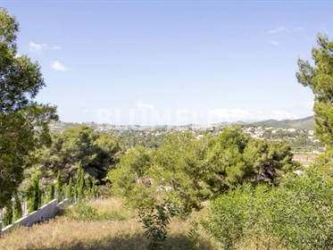 Plot with open views near golf for sale in Jávea