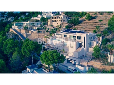 Newly renovated sea view villa for sale in Altea, Alicante