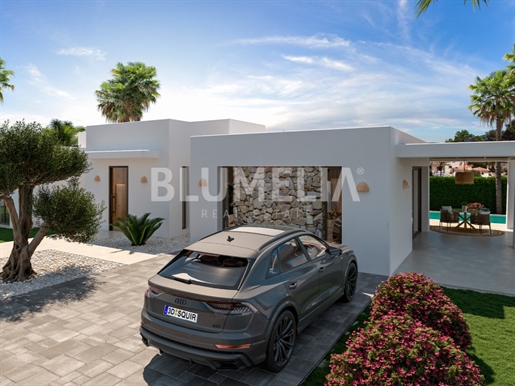Neue Villa im ibizenkischen Stil zum Verkauf in Lomas del Rey, Jávea