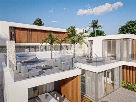 Villa de luxe à 800 mètres de la plage à vendre à El Albir, Alfaz del Pi