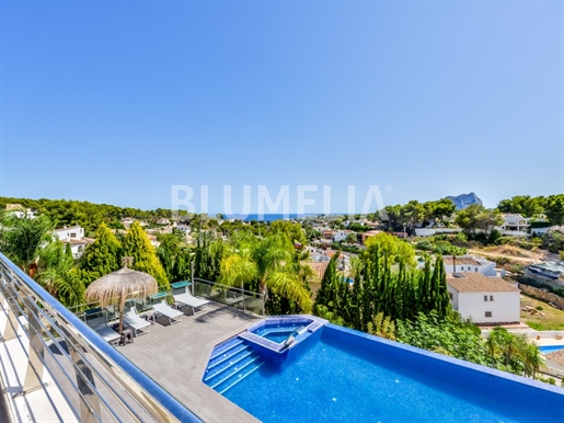 Luxusvilla mit privatem Spa zum Verkauf in Benissa Costa