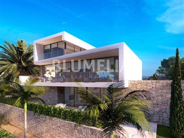 Besondere Luxusvilla mit Panoramablick auf das Meer zum Verkauf in Moraira