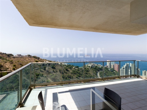 Appartement de luxe avec vue sur la mer à vendre à Benidorm