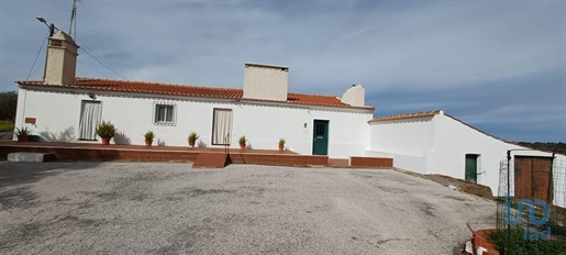 Fifth with 4 Rooms in Évora with 168,00 m²