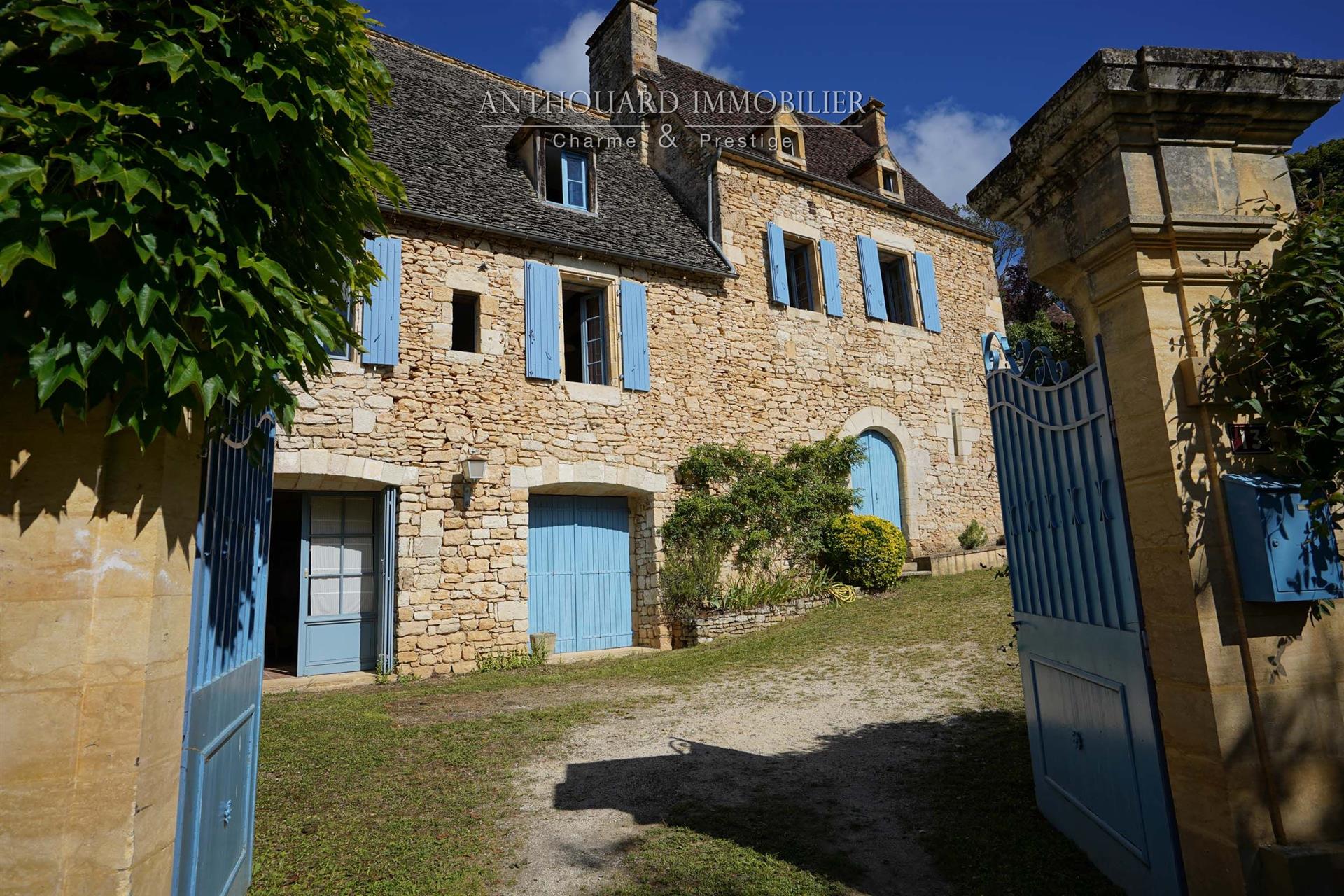  Charming residence in the heart of Périgord