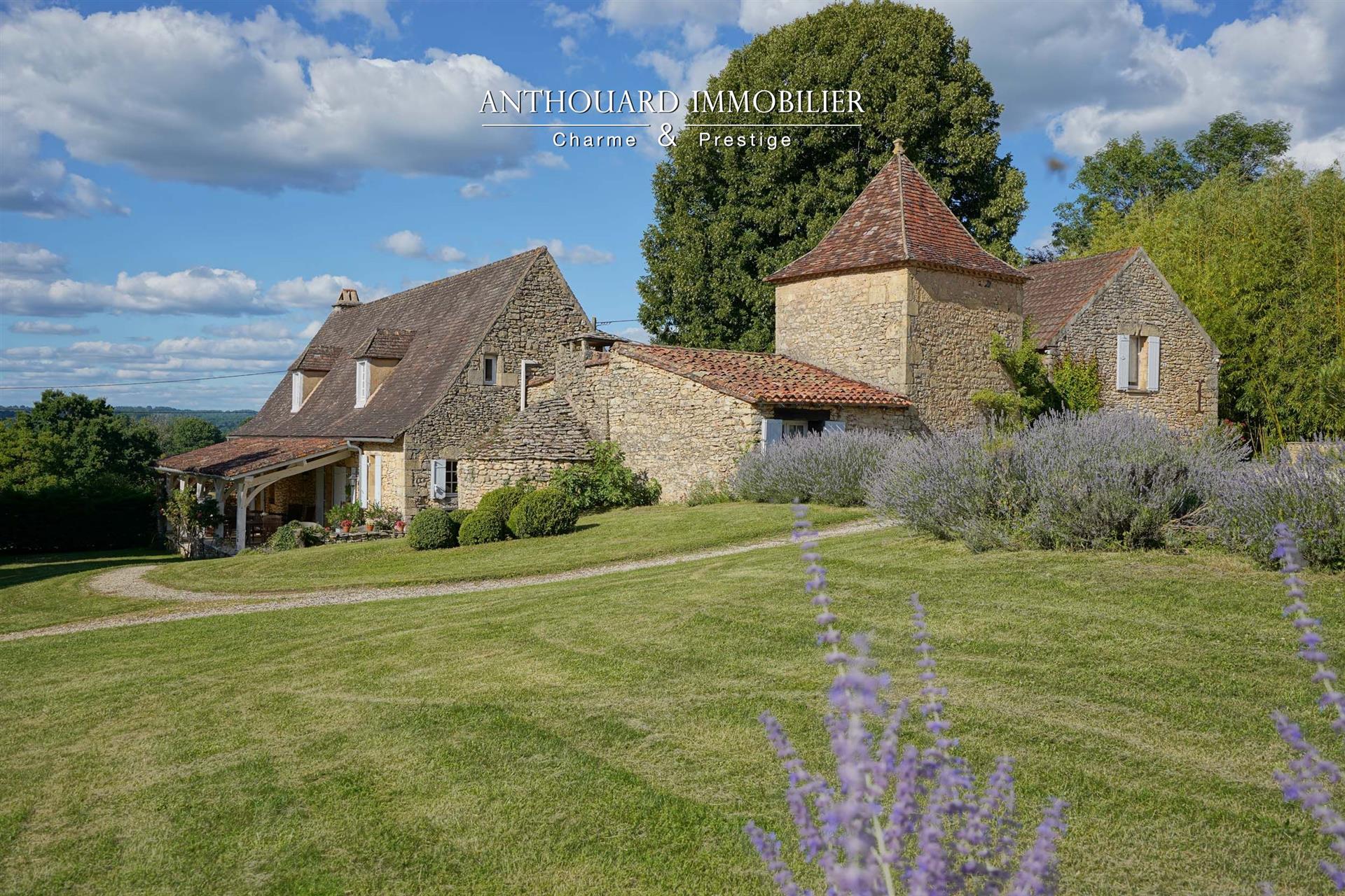 Charming estate, Gîte, swimming pool