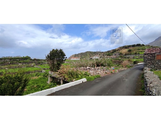 Casa/Casa Venta en ruinas - Fajazinha, Lajes das Flores, Isla de Flores, Azores