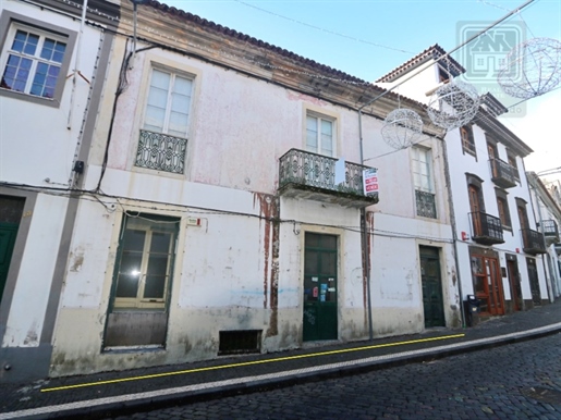 Sale Of House / Building to rehabilitate - São Sebastião, Ponta Delgada, São Miguel Island, Azores