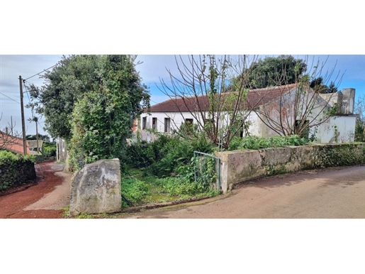 Haus Zu Verkaufen - Haus zur Sanierung - São Bartolomeu de Regatos, Angra do Heroísmo, Insel Terceir