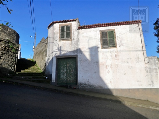 Casa En Venta con Terreno Grande - Fajã de Baixo, Ponta Delgada, Isla de São Miguel, Azores