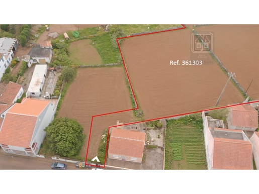 Verkoop van Grond met Pip goedgekeurd voor bouw - Vila de São Sebastião, Angra do Heroísmo, Terceira