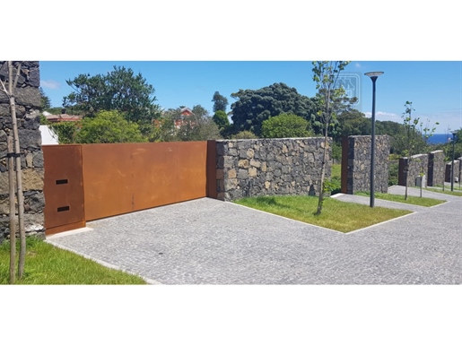 Verkauf Eines Grundstücks Für Luxuswohnungen - São Sebastião, Ponta Delgada, Insel São Miguel, Azore