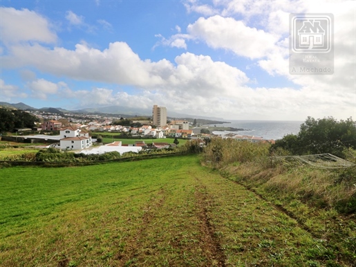 Sale Of Large Land next to The Beach of the Militias, With View On The Sea, São Roque, Ponta Delgada