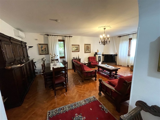 Purchase: Apartment (59013)