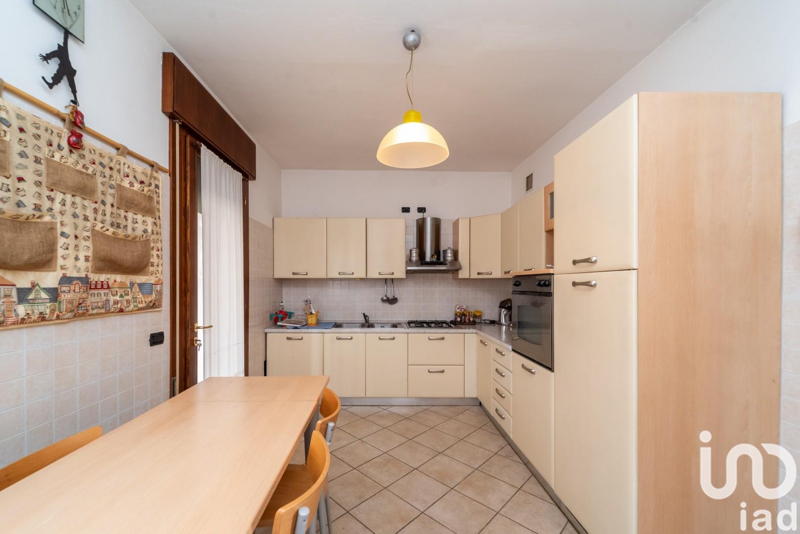 Purchase: House (35030)