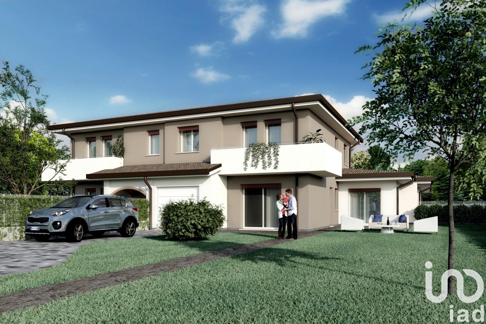 Sale Detached house / Villa 229 m² - 4 bedrooms - Padua
