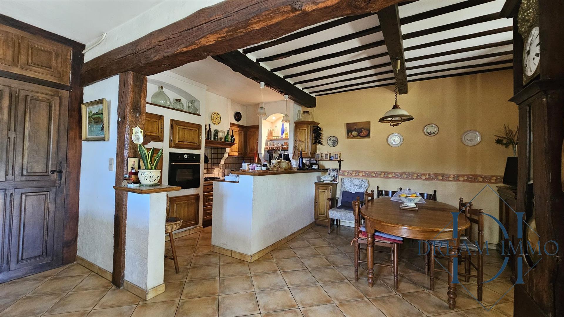 Gascony Pyrenees View, inhabited property on more than 12