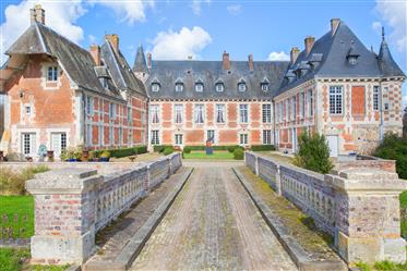 Le magnifique Château en Normandie 