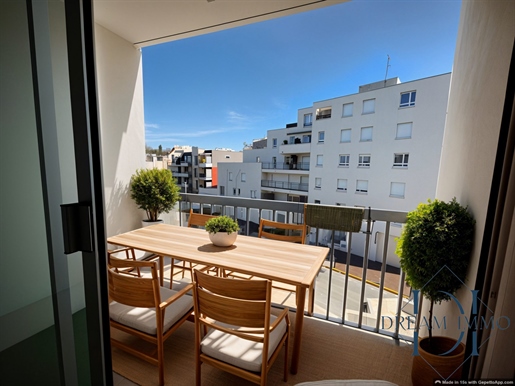 2 room apartment with balcony, parking and cellar