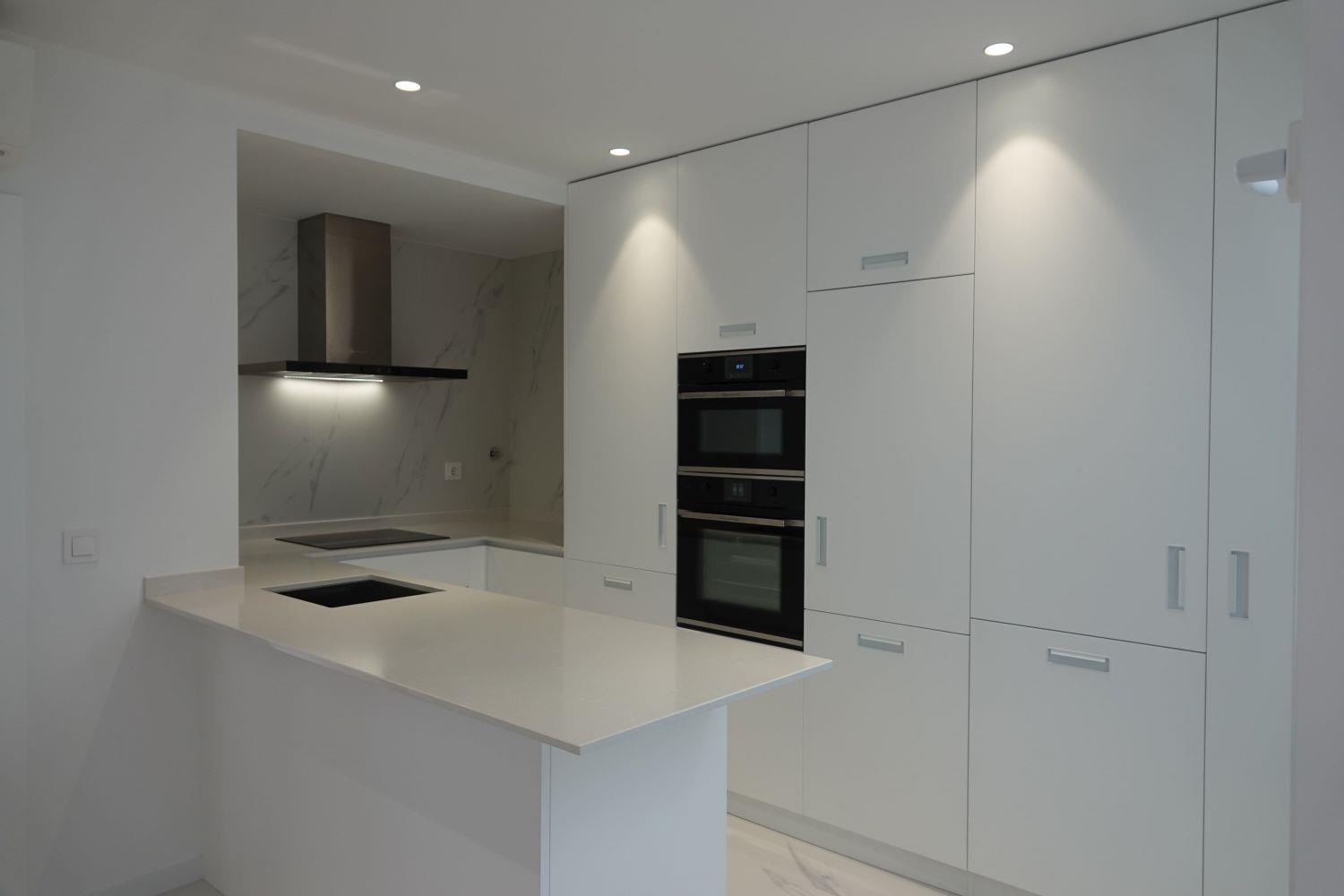 Purchase: Apartment (2890)