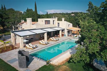 Luxury Newly Built Villa 200 M²-Corfu