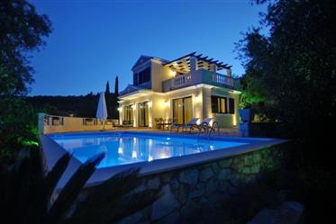 Paxos Luxury Villa 
