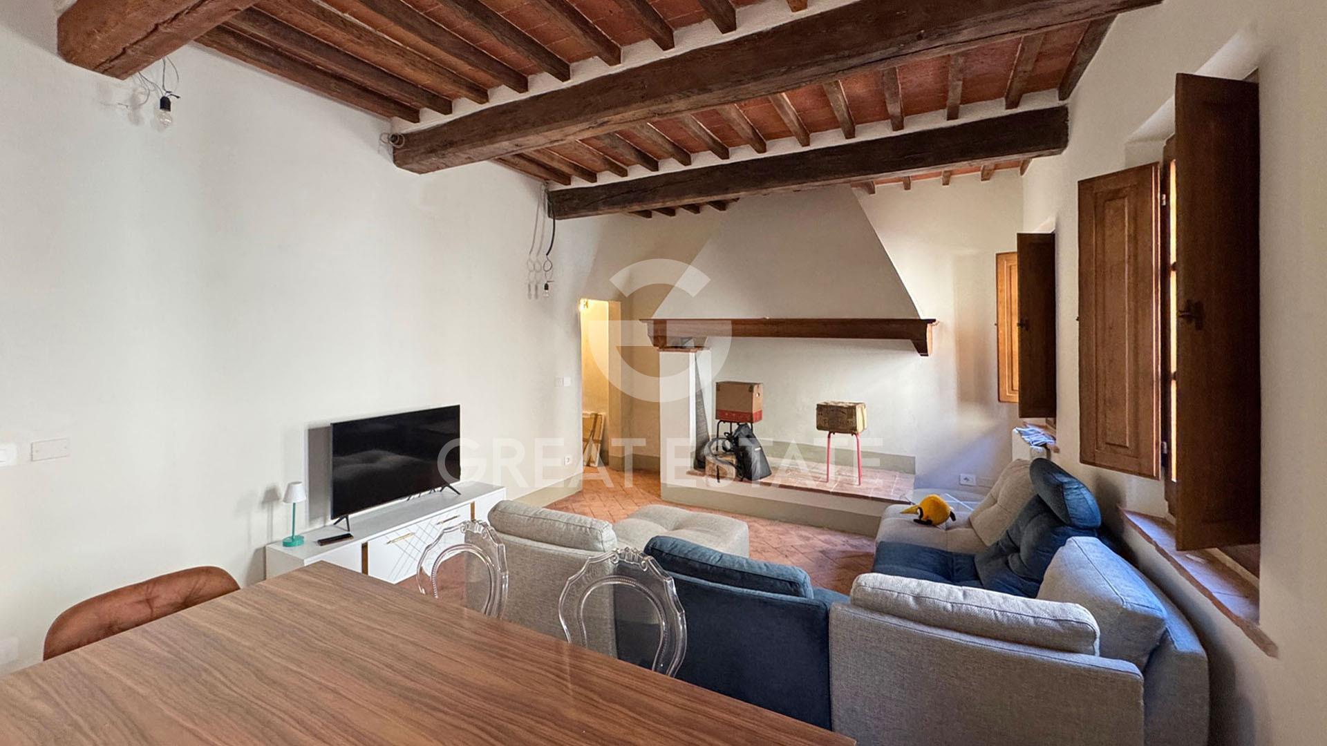 Purchase: Apartment (53049)