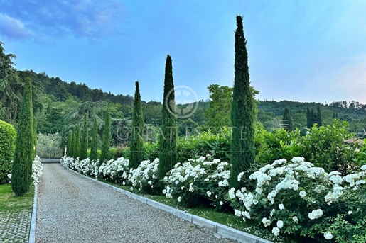 Elegante Villa Arezzo