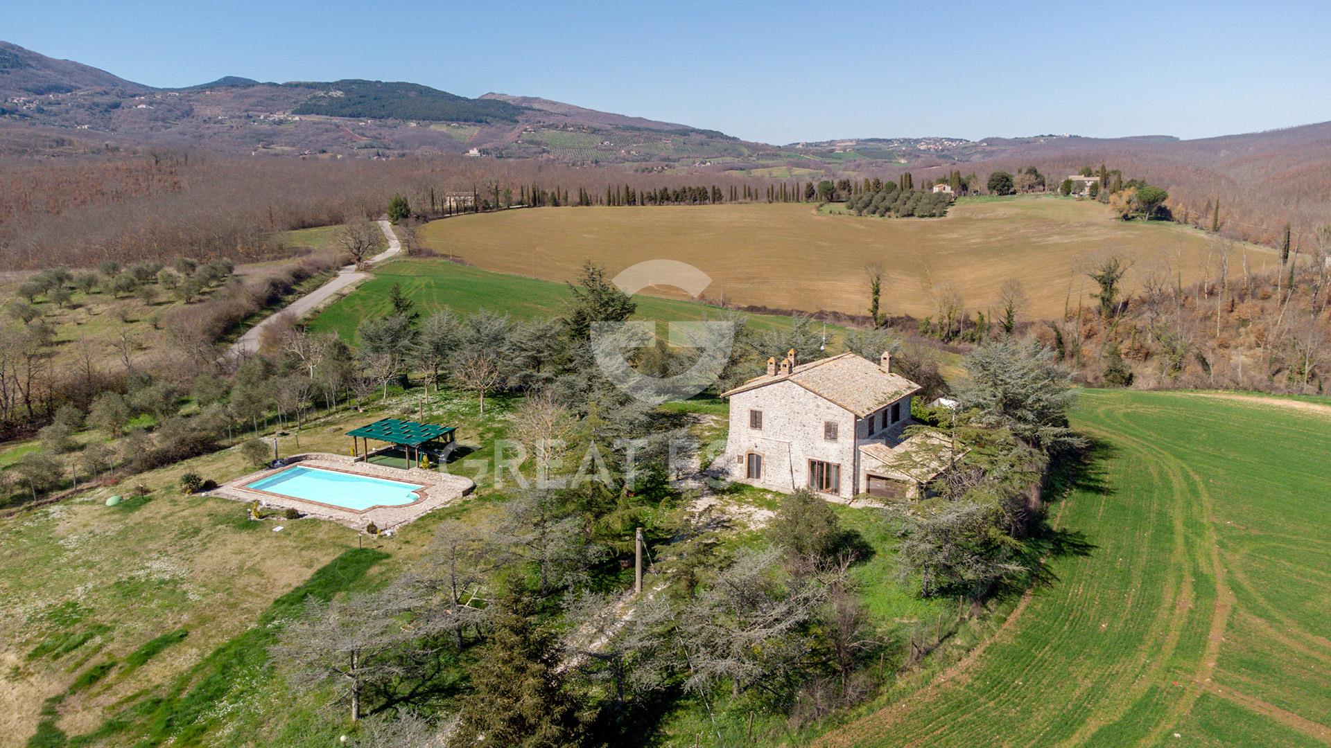 Purchase: House (05020)