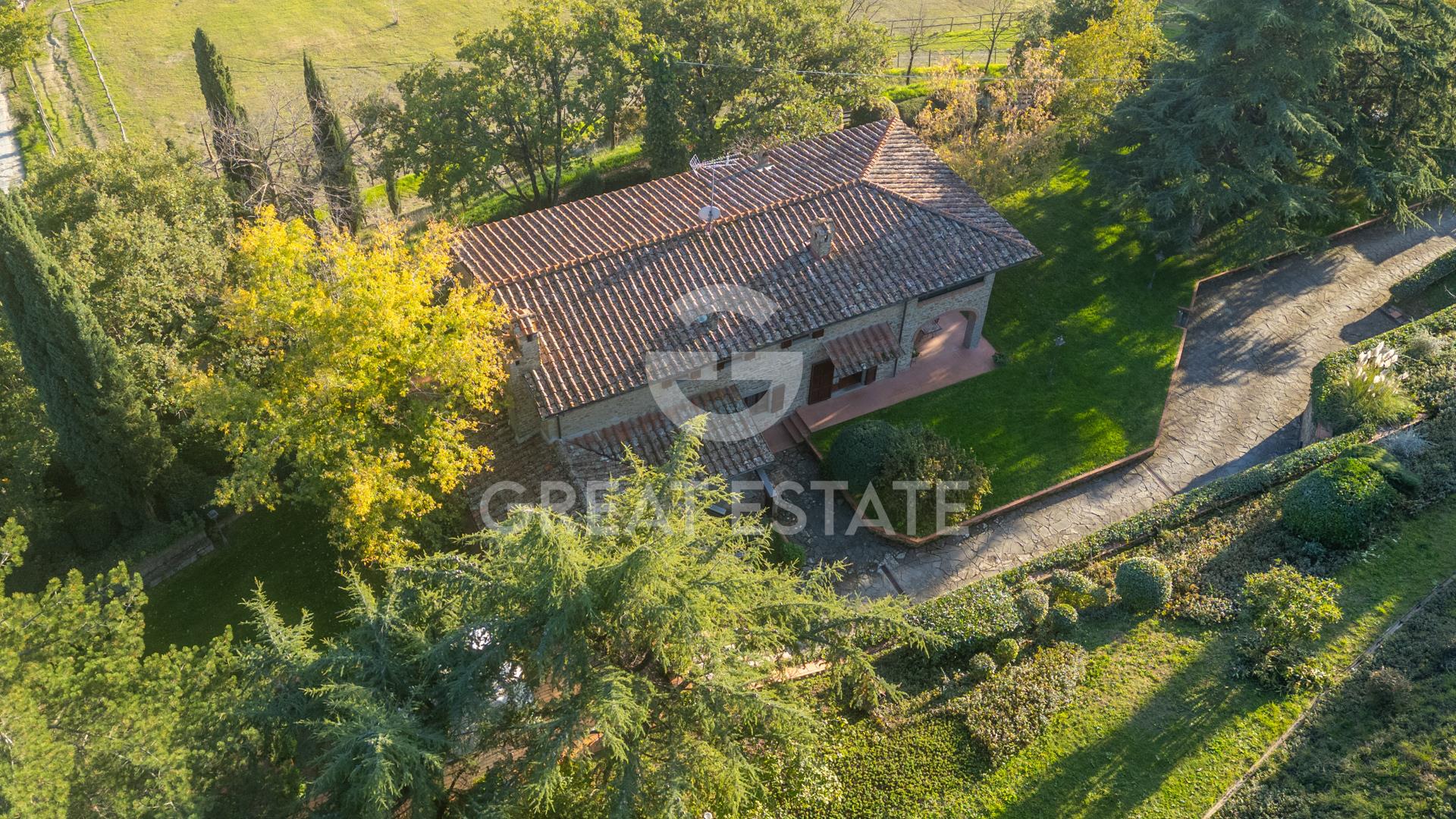 Purchase: House (52100)