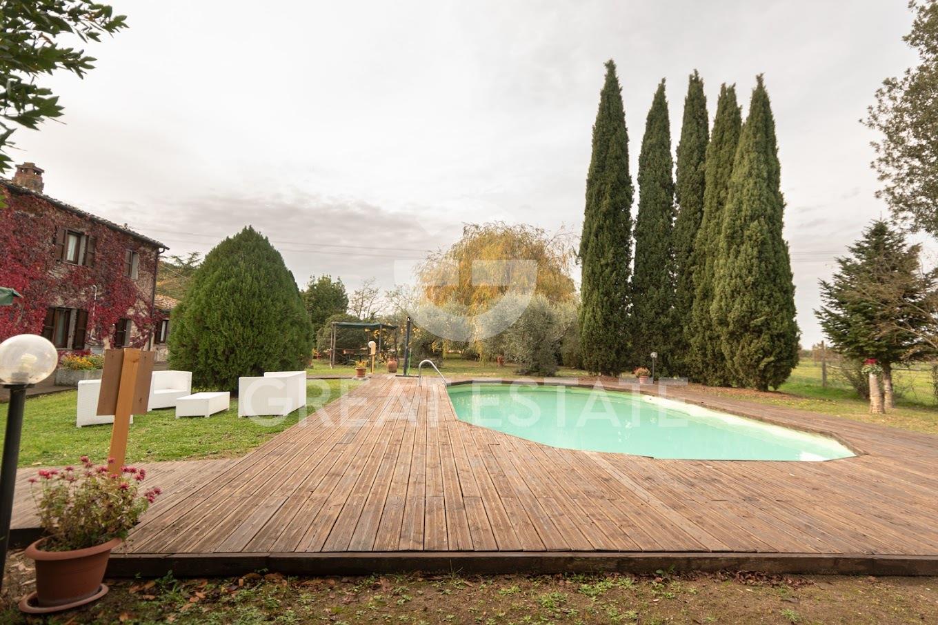 Borghetto al Lago