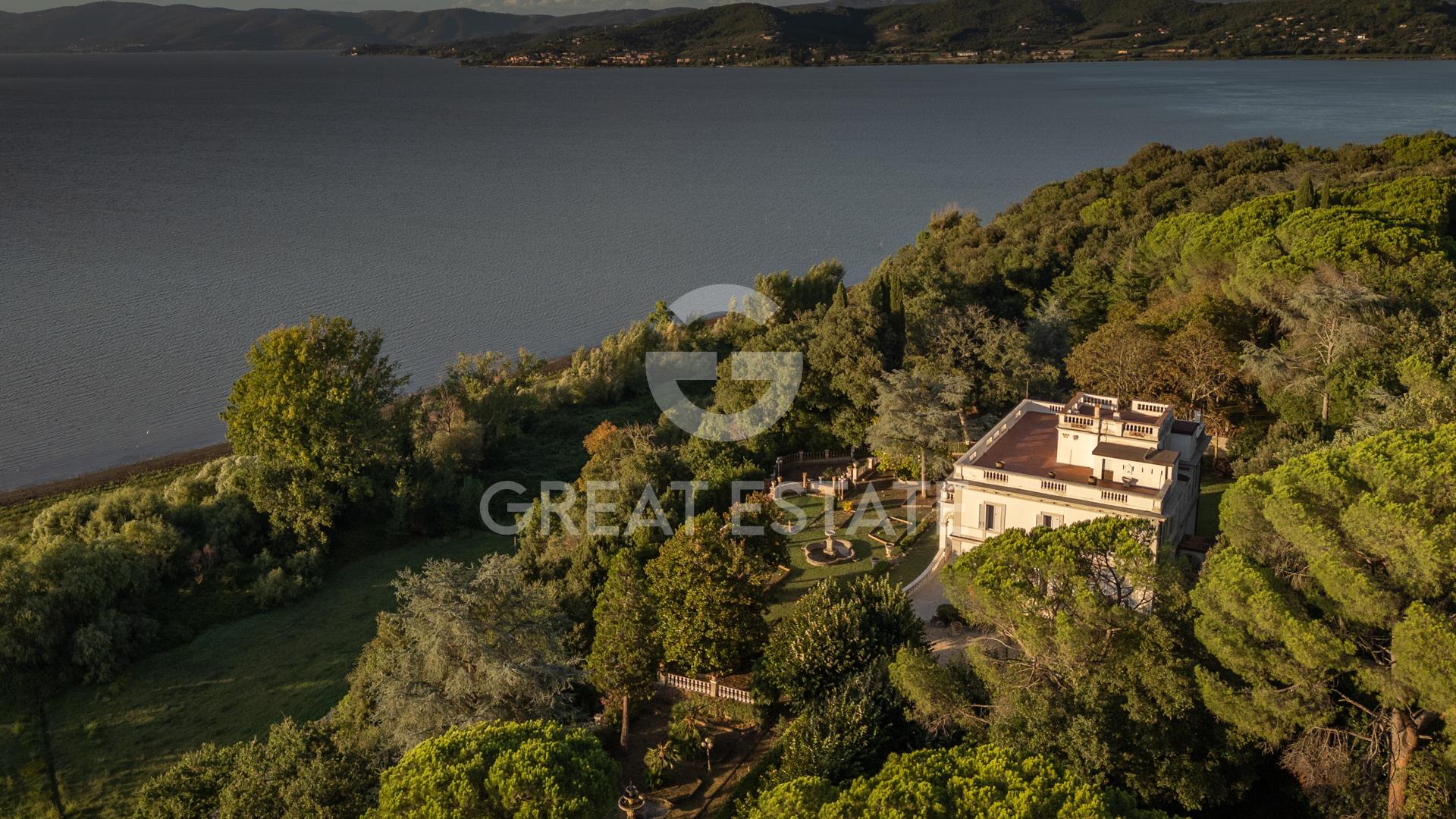 Purchase: House (06063)
