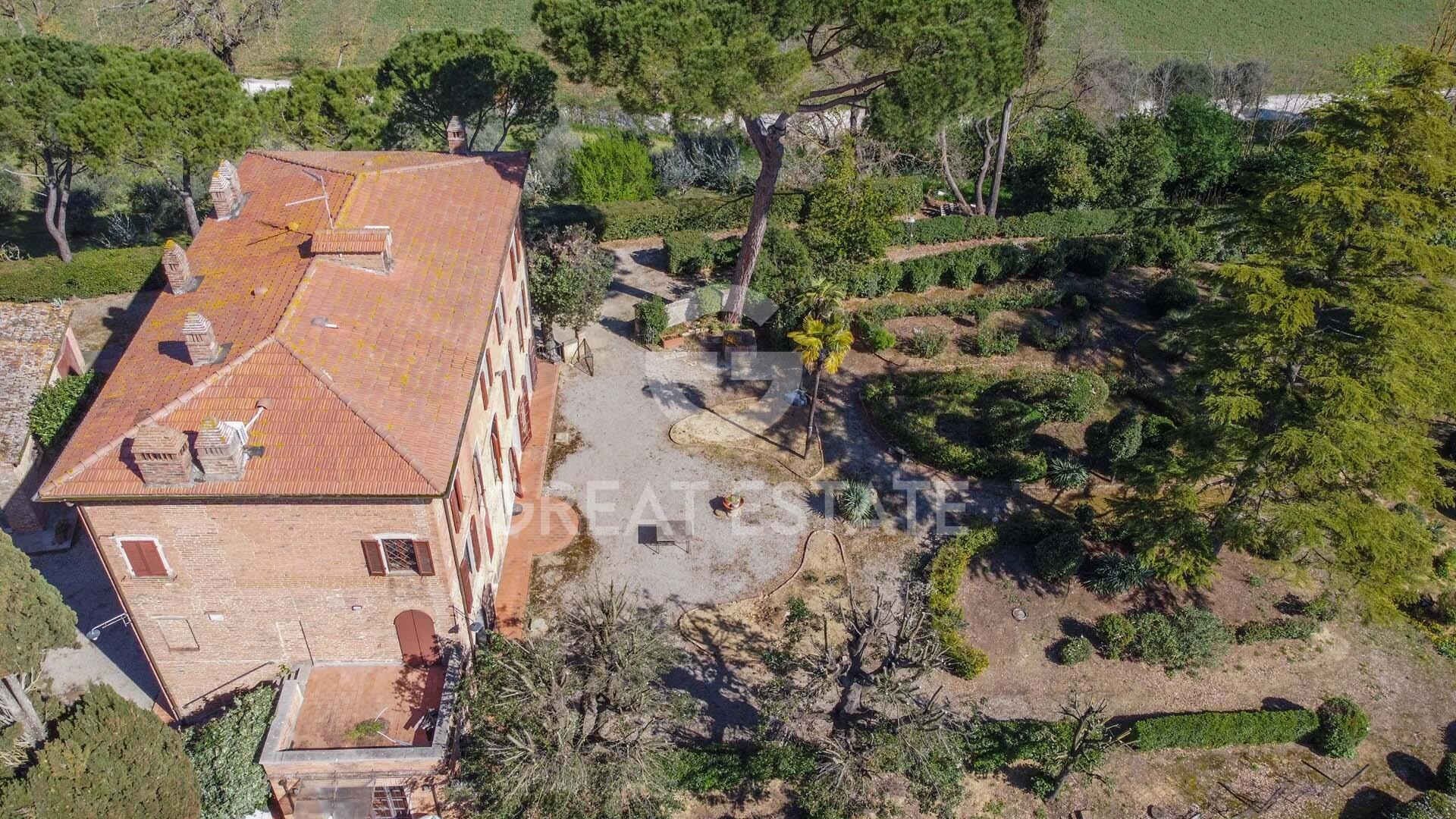 Villa Maccari